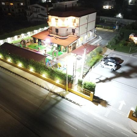 Drini Hotel Rrashbull ภายนอก รูปภาพ