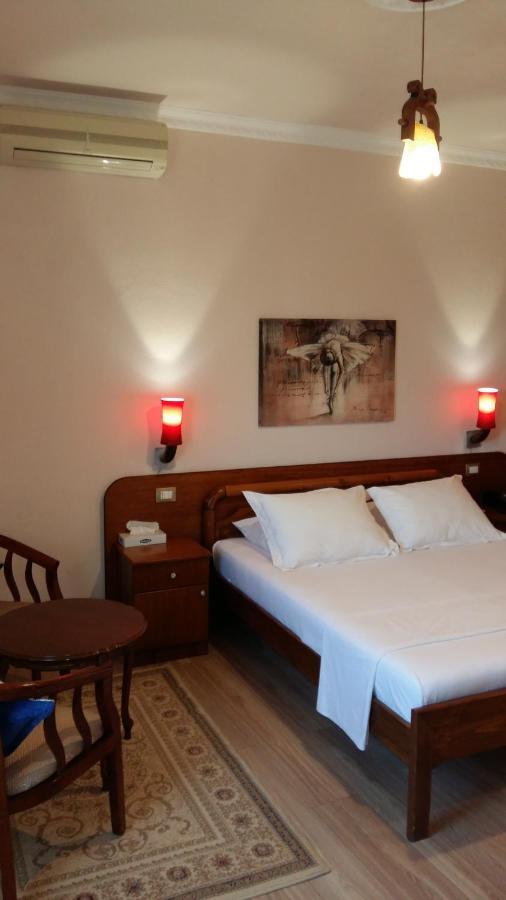Drini Hotel Rrashbull ภายนอก รูปภาพ